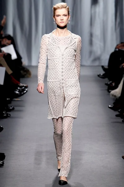Look 62